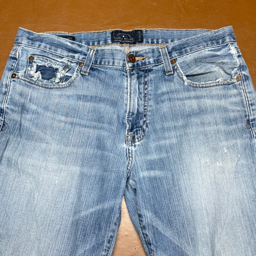 Lucky brand 33 x 32 jeans